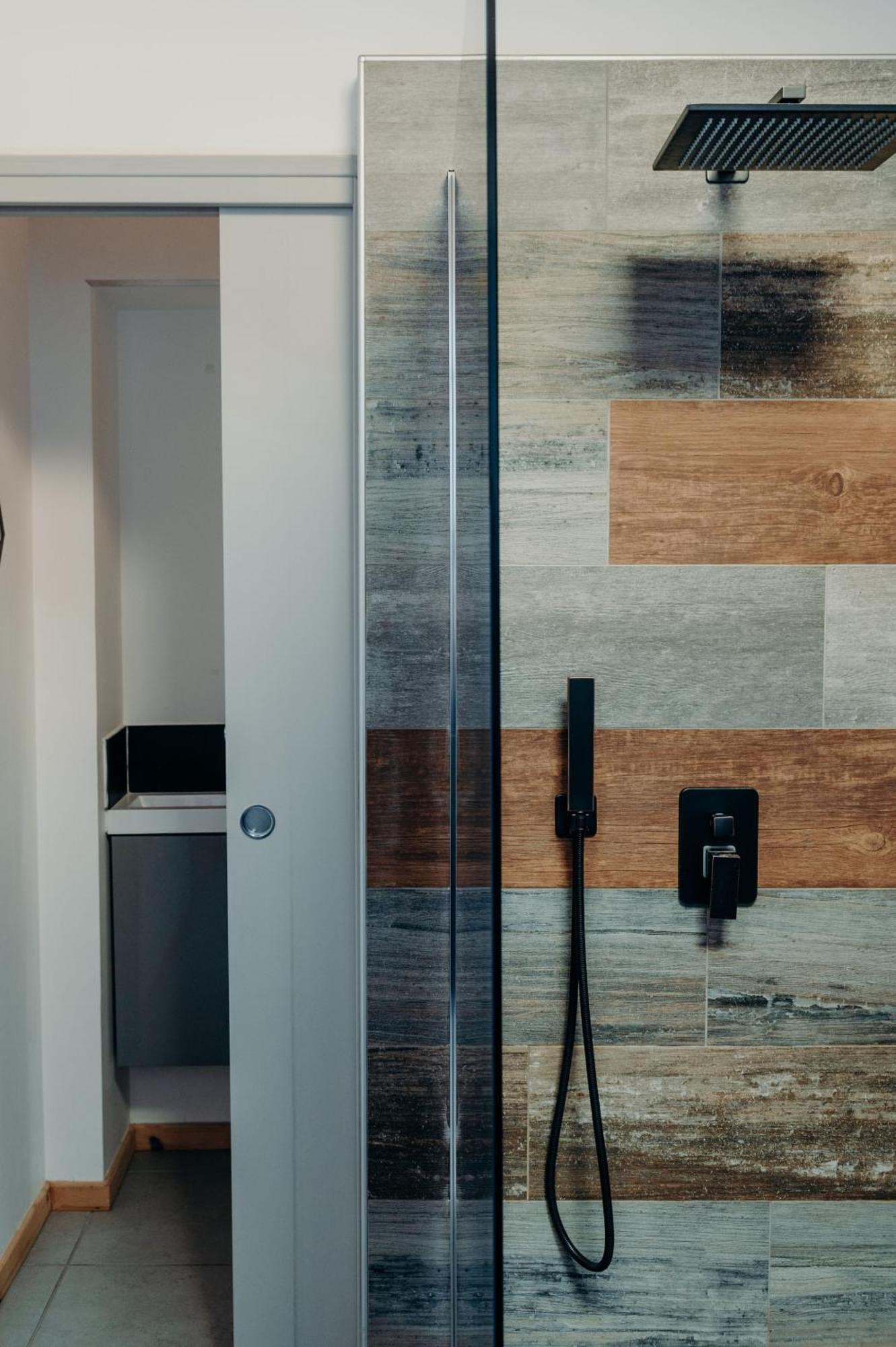 La Villa D'Helene 2 - Chambres D'Hotes Bnb Et Appartements - Cluses Exteriör bild