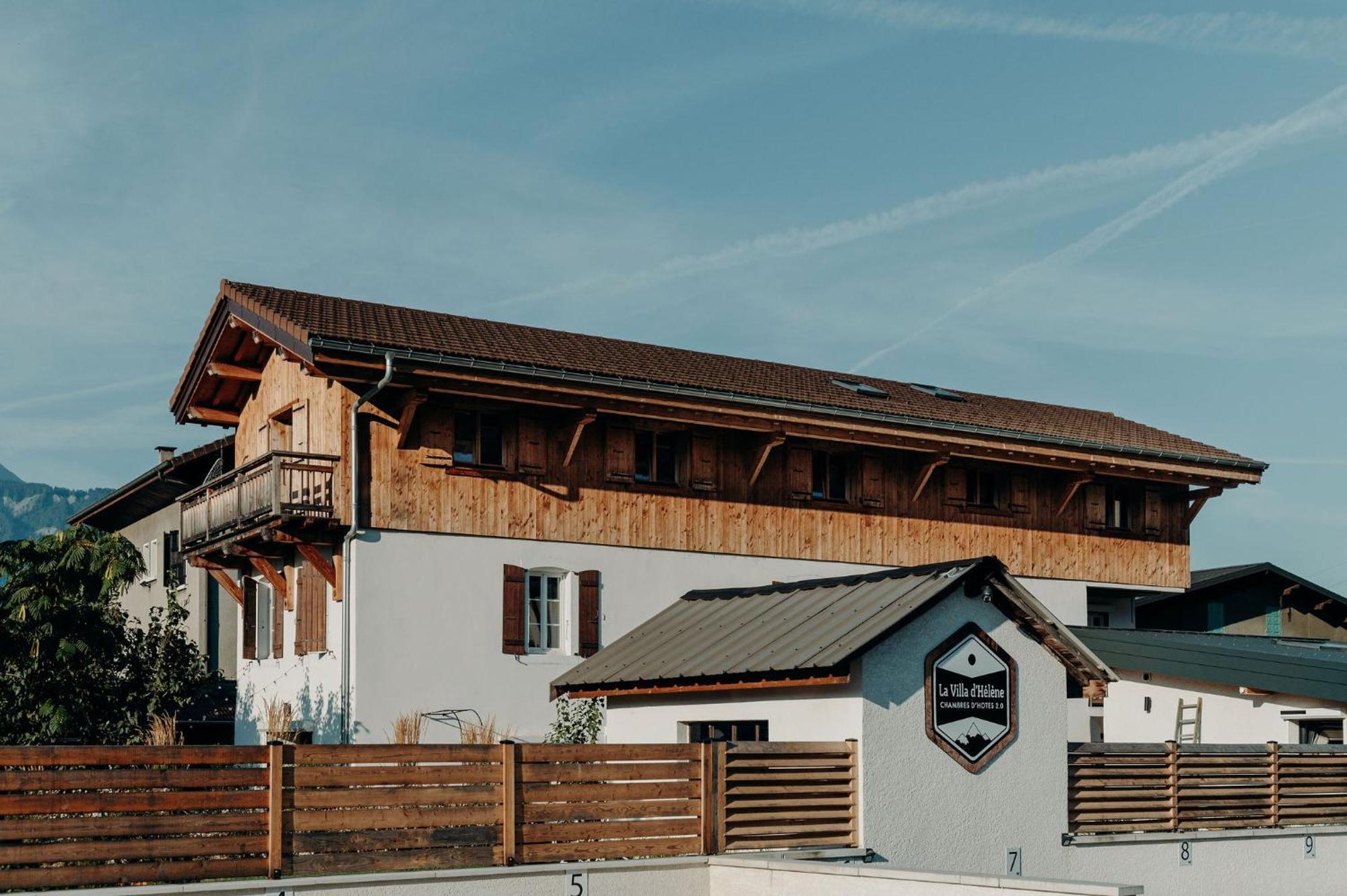 La Villa D'Helene 2 - Chambres D'Hotes Bnb Et Appartements - Cluses Exteriör bild